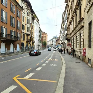 Maison d'hôtes B And G San Babila- Luxury In The Heart Of - Design District, Milan